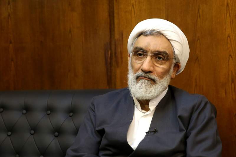 تهدیدات ادامه خواهد داشت/ به همه‌ی ابزارها از جنگ و صلح تا مباحثه و تکنولوژی نیاز داریم/ هدف‌های کوچک نباید به جای اهداف روشن آینده برجسته شوند