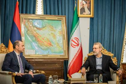 لاریجانی: ایران با هرگونه تغییر ژئوپولیتیک منطقه و آسیب به روابط تهران-ایروان مخالف است